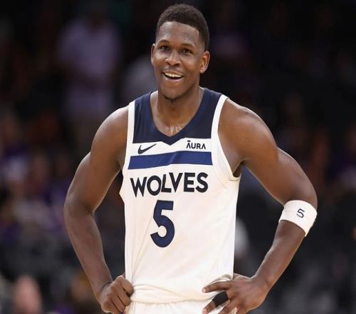 乒乓球混合团体世界杯｜中国队胜法国队（乒乓球混团世界杯： 中国队击败法国队）