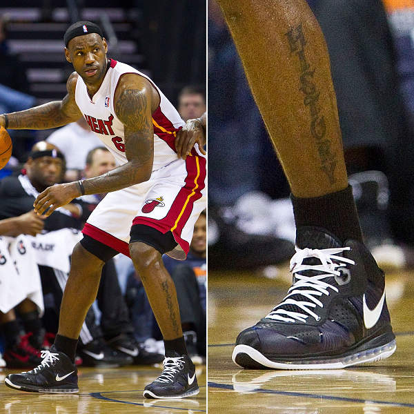 西蒙斯蹬踹范戴克被罚下，上次英超出现荷兰同胞间染红还是01年（西蒙斯踹倒范戴克吃红牌，英超荷兰同胞互染红上次还在2001年）