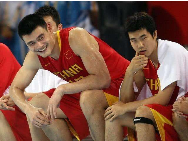 德天空：米兰先租后买正式报价菲尔克鲁格，西汉姆正在评估（德天空：米兰提交先租后买方案求购菲尔克鲁格，西汉姆评估中）