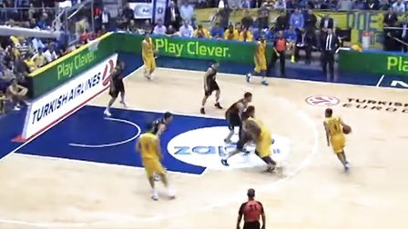 萨利巴：很高兴晋级联赛杯半决赛，我们必须从上赛季吸取教训（萨利巴：闯入联赛杯四强令人欣喜，必须汲取上季教训）