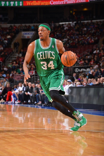 12月6日欧篮联看点：红星巴萨强强对话，帕纳辛纳科斯力争5连胜（12月6日欧篮联焦点：红星大战巴萨，帕纳辛纳科斯剑指五连胜）