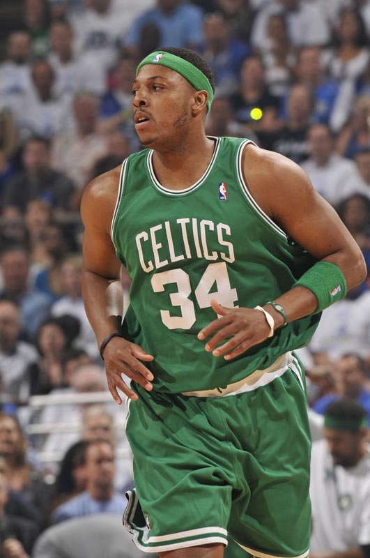 陈林坚的篮球才华为山东队注入新活力（陈林坚的篮球天赋为山东男篮带来新动能）