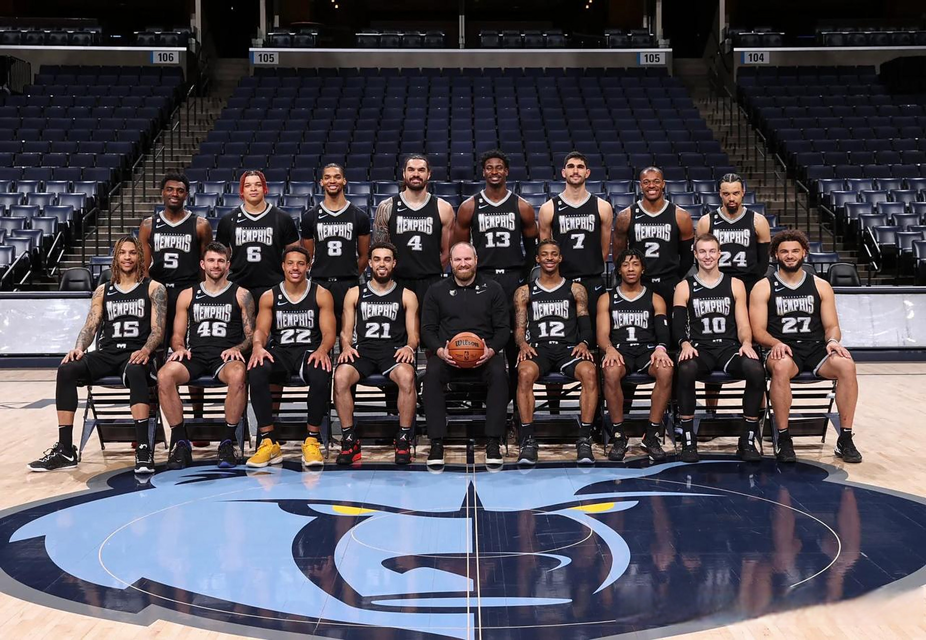 亚泰官方：寒潮来袭，长春亚泰队备战训练转至室内足球馆（亚泰公告：受寒潮影响，长春亚泰将备战训练转至室内足球馆）