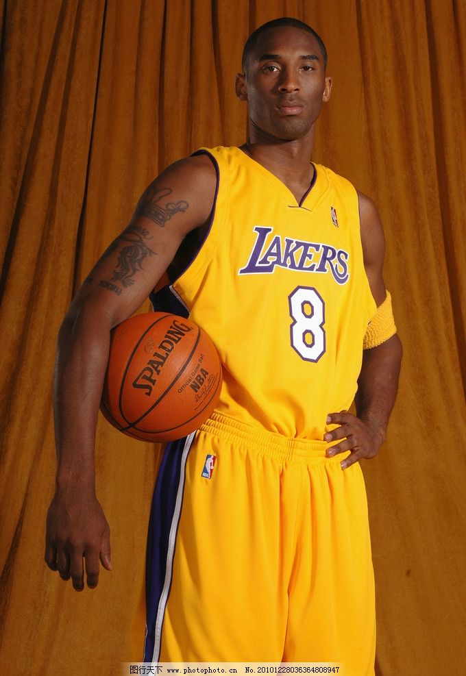 若出战圣保利，诺伊尔将追平伊梅尔并列德甲门将出场榜第2位（出战圣保利即达成里程碑：诺伊尔可与伊梅尔并列德甲门将出场第2）