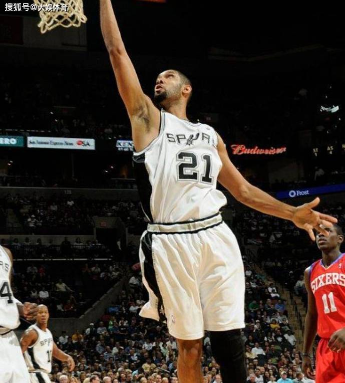 2025／26赛季英超：若瓜迪奥拉明年走，曼城早已备好“复制人计划”（2025／26赛季英超：若瓜迪奥拉明年离任，曼城已备好“接班人计划”）