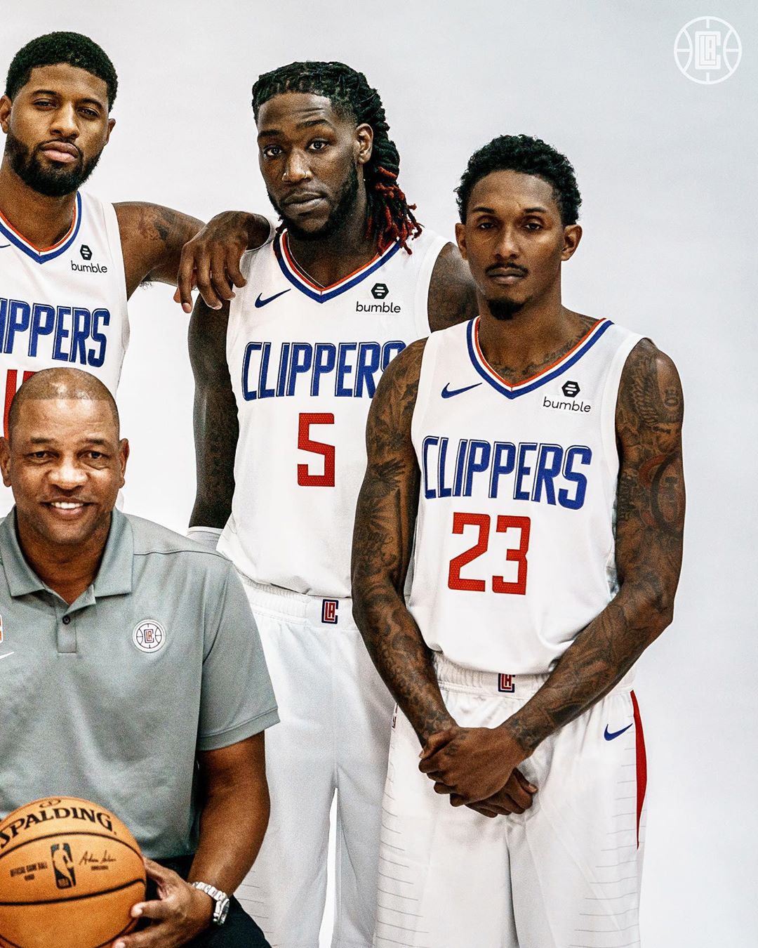 本轮欧洲世预赛最佳候选：帕罗特、姆巴佩、奥亚萨瓦尔、哈兰德（欧洲世预赛本轮最佳提名：帕罗特、姆巴佩、奥亚萨瓦尔、哈兰德）